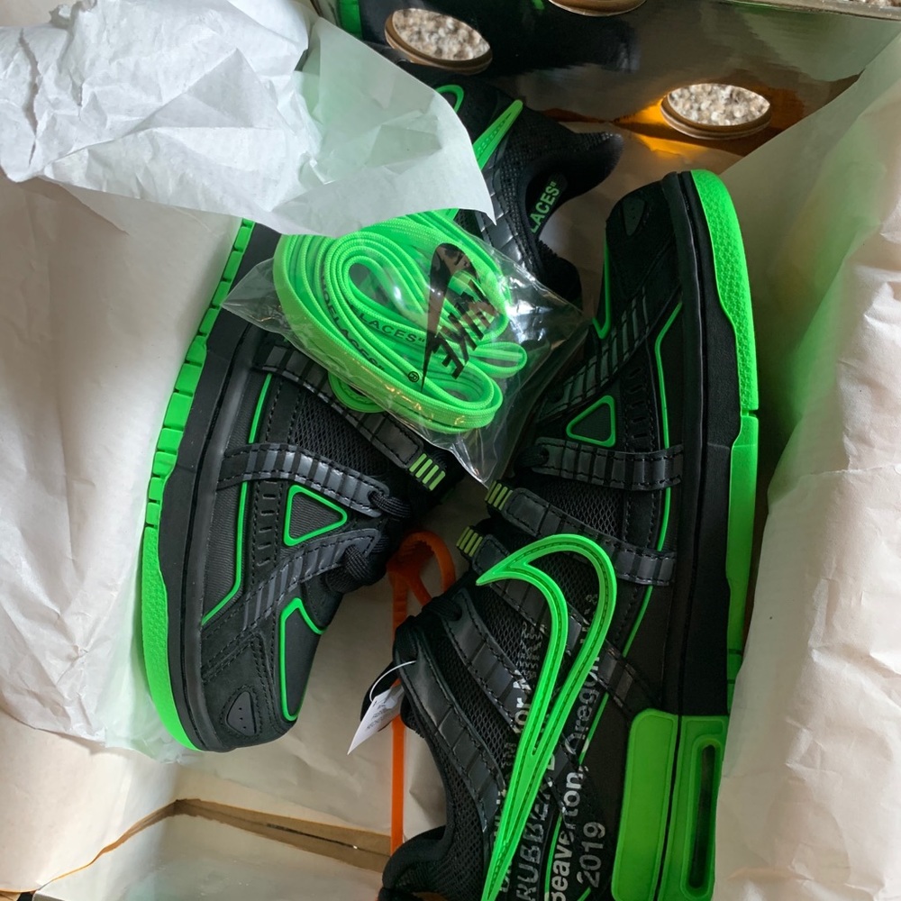 Nike air rubber dunks off white